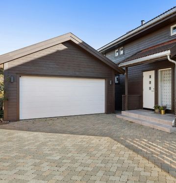Garage to Bedroom Conversion Houston Project Discussion - BLUPEAK S&M LLC Garage to Bedroom Conversion Houston Project Discussion - BLUPEAK S&M LLC